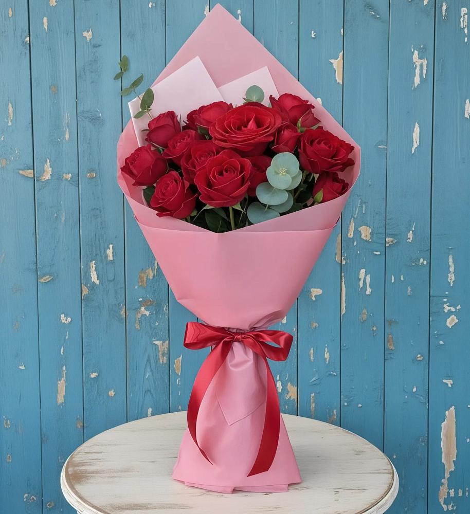 Букет цветов из: Розы в Северск