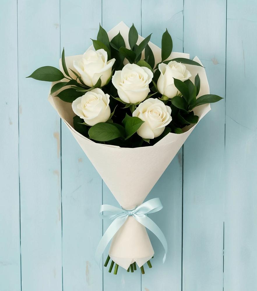 Букет цветов из: Розы в Северск