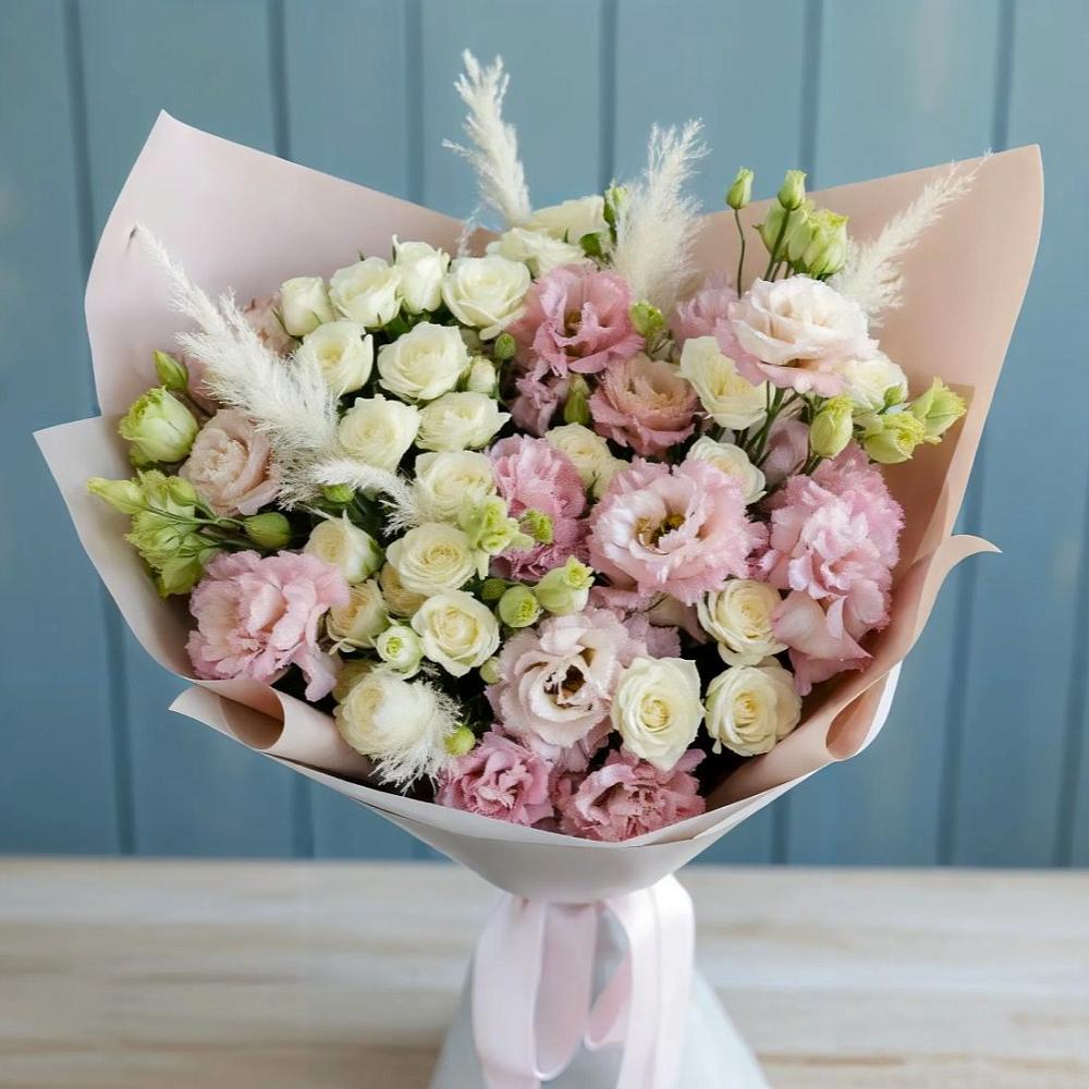 Букет цветов из: Альстромерии и Розы в Северск