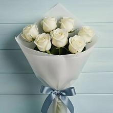 Букет 7 Белых роз Эдлесс Лав в Северск