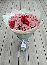 Букет цветов из:  Альстромерии в Северск