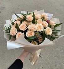 Букет Кремовые розы Латте в Северск