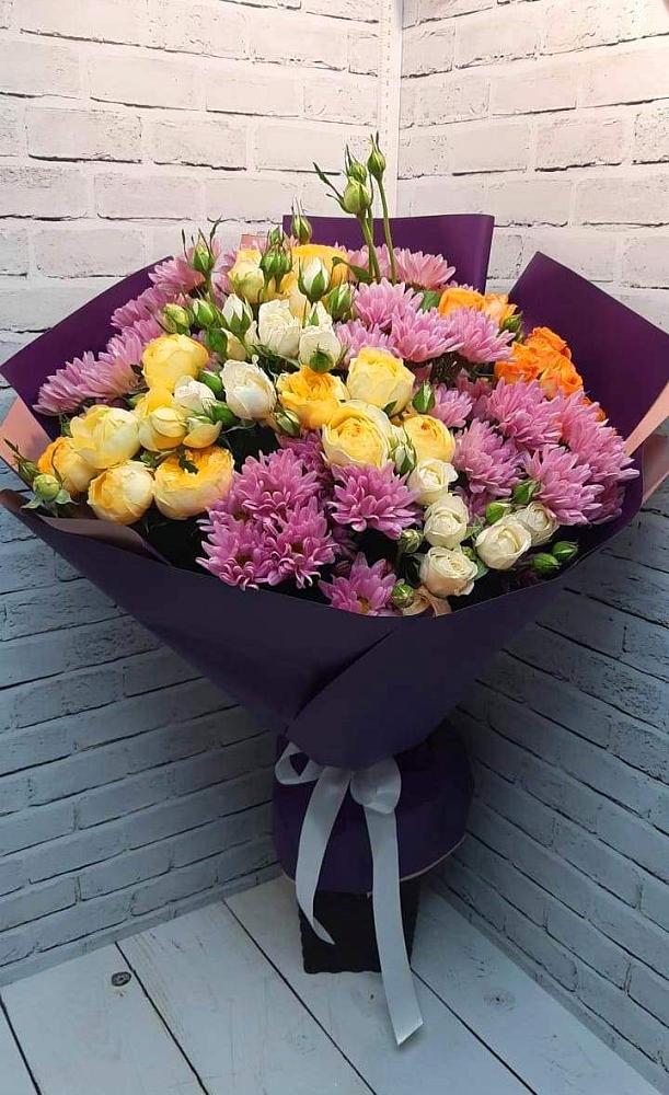 Букет цветов из: Хризантемы и Розы в Северск