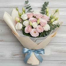 Букет цветов из:  Лизиантусы в Северск