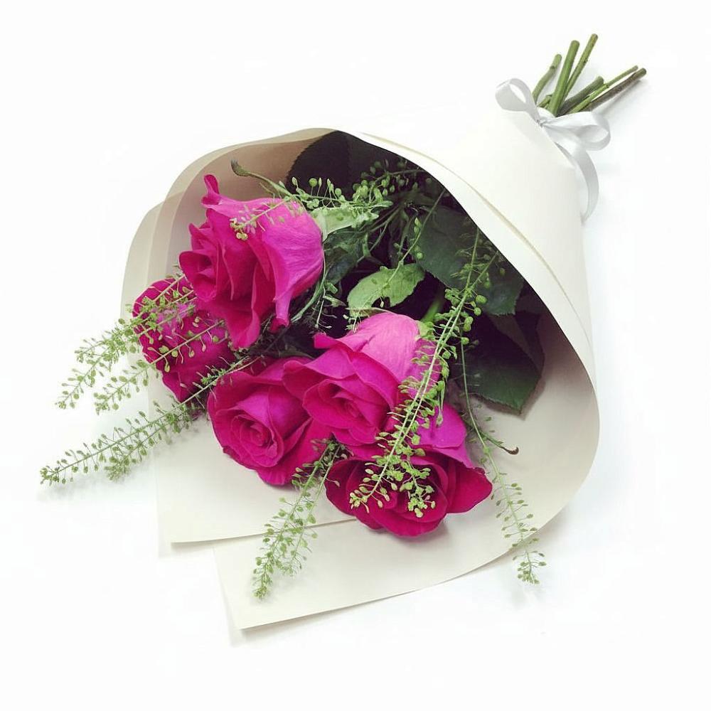 Букет цветов из: Розы в Северск