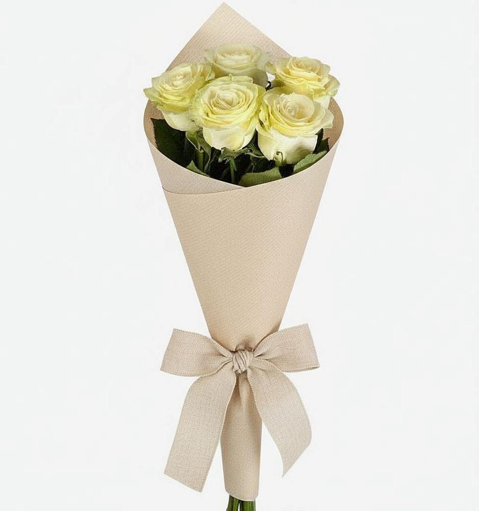 Букет цветов из: Розы в Северск