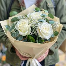Букет цветов из:  Розы в Северск