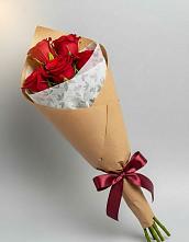 Букет цветов из:  Розы в Северск