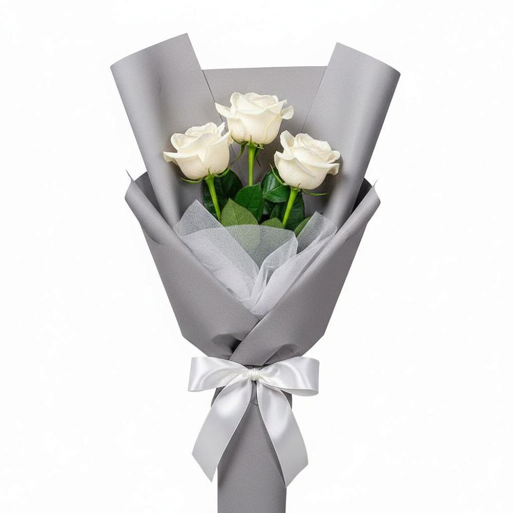 Букет 3 белые розы в Северск