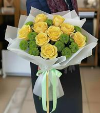 Букет цветов из:  Хризантемы и Розы в Северск