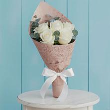 Букет цветов из:  Розы в Северск