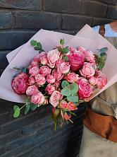 Букет цветов из:  Розы в Северск