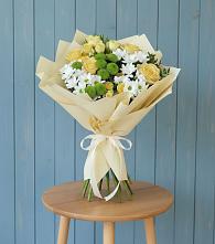 Букет цветов из:  Хризантемы и Розы в Северск