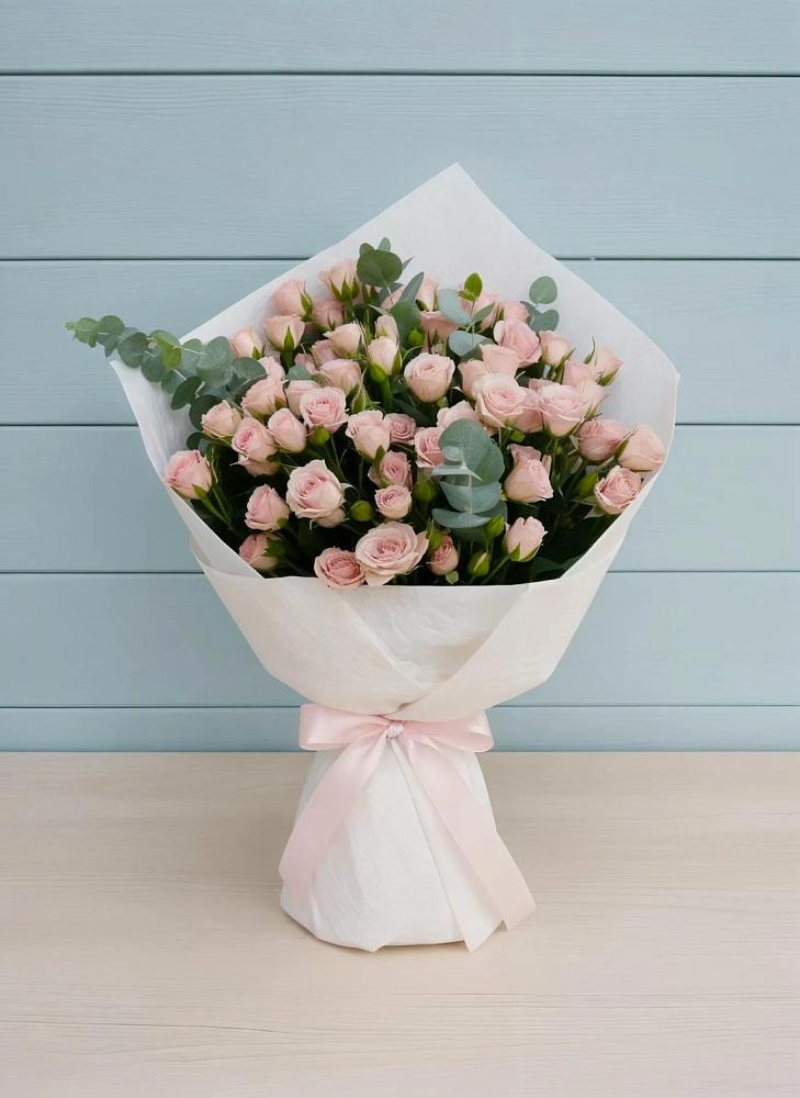 Букет цветов из: Розы в Северск