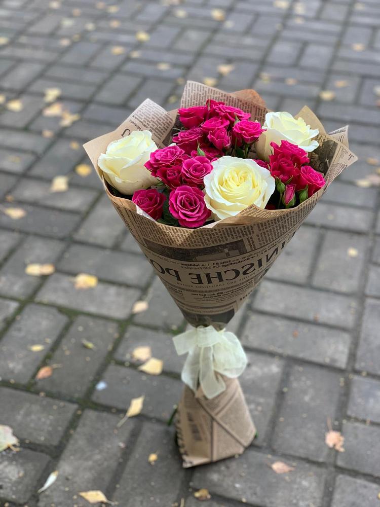 Букет цветов из: Розы в Северск