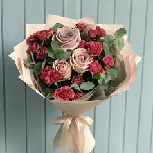 Букет цветов из:  Гвоздики и Розы #REPLACE_PRED# Северск