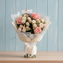 Букет цветов из:  Розы в Северск